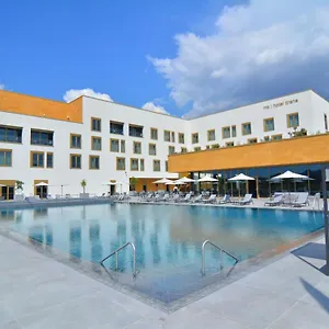 فندق Mk Tirana, تيرانا