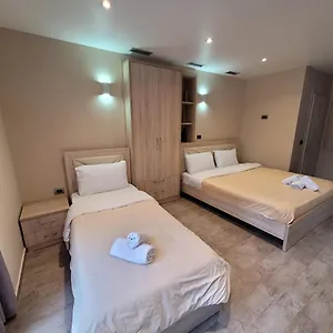 Nocleg ze śniadaniem 21-rooms, Tirana